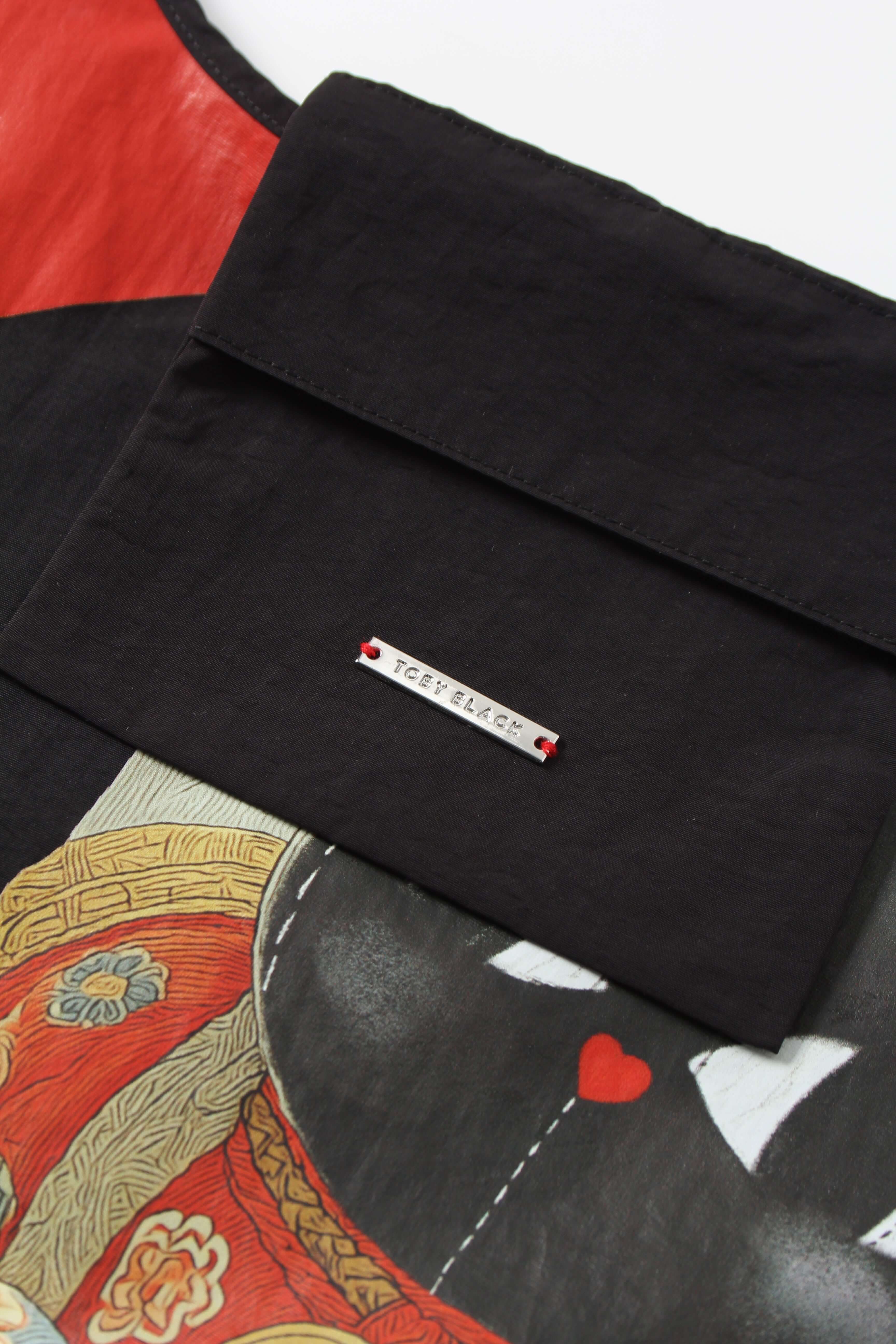 Pre-order : Ships from 16 JAN 2026) 